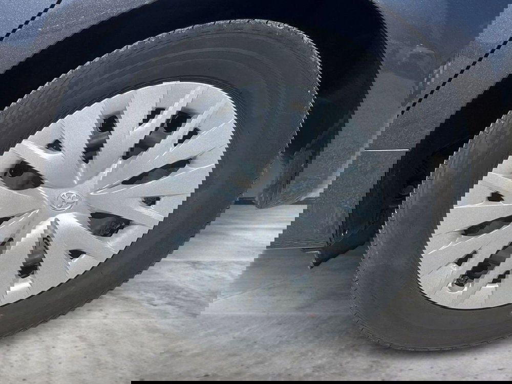 Toyota Yaris usata a Ragusa (12)