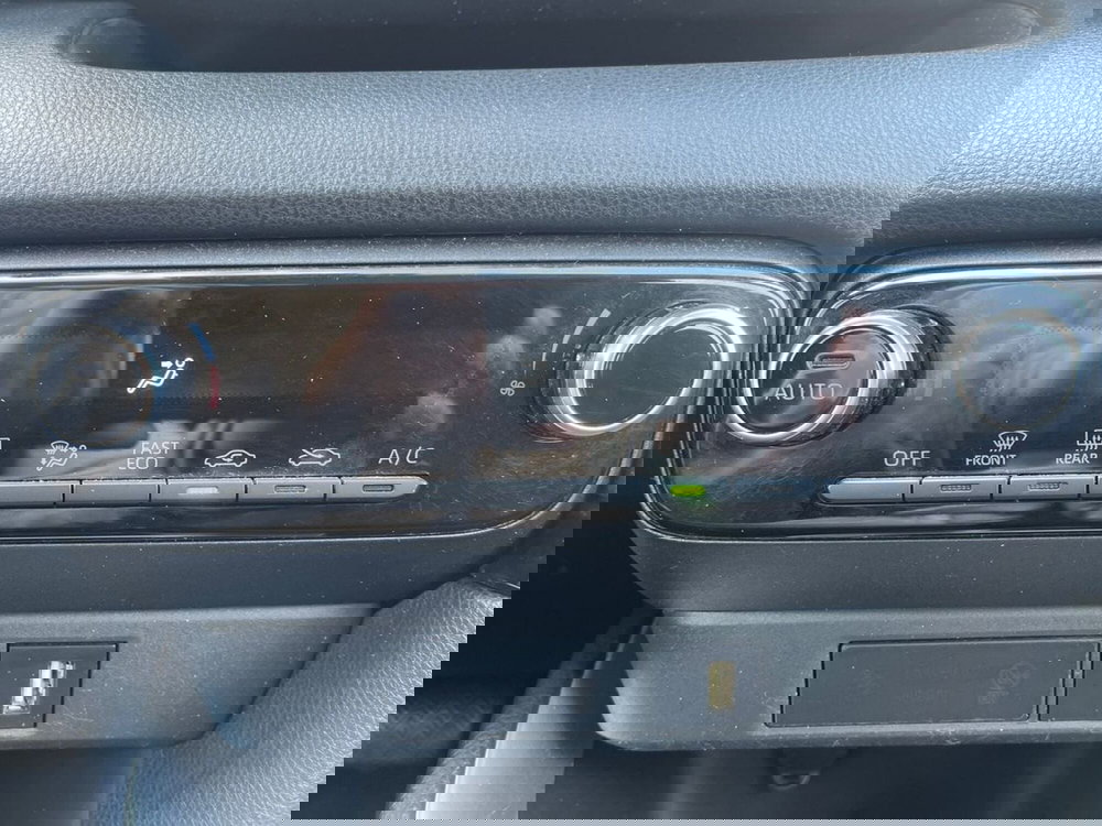 Toyota Yaris usata a Ragusa (14)