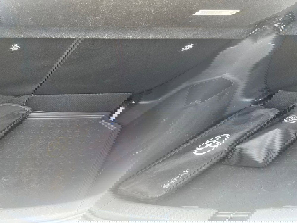 Toyota Yaris usata a Ragusa (6)