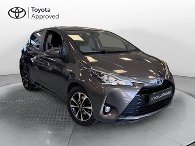 Toyota Yaris 1.5 Hybrid 5 porte Active del 2017 usata a Prato