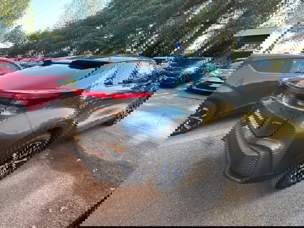 Toyota Toyota C-HR usata a Modena (6)