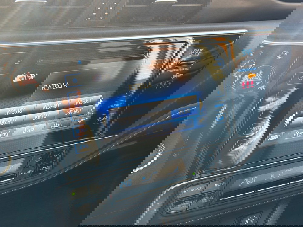 Toyota Auris Station Wagon usata a Bologna (12)