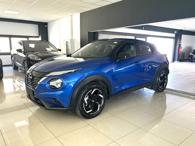 Nissan Juke 1.6 hev N-Connecta del 2023 usata a Ferrara