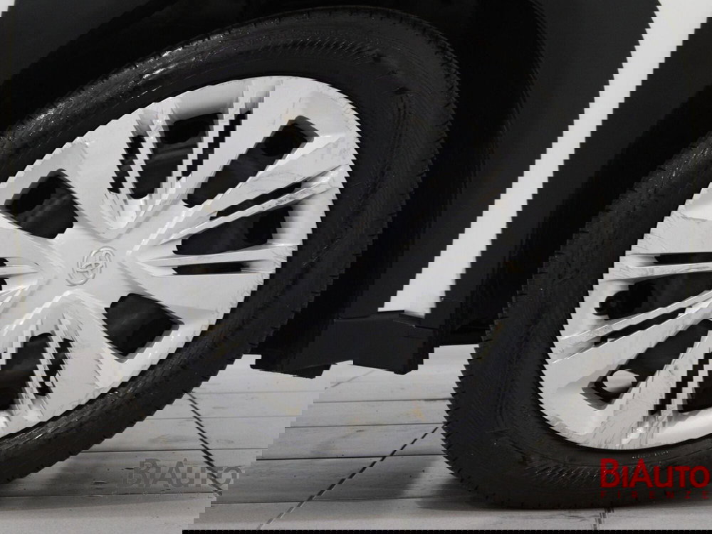 Toyota Aygo X usata a Firenze (17)