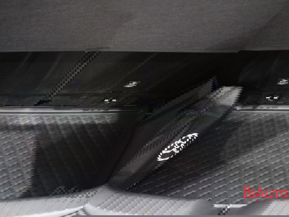 Toyota Aygo X usata a Firenze (8)