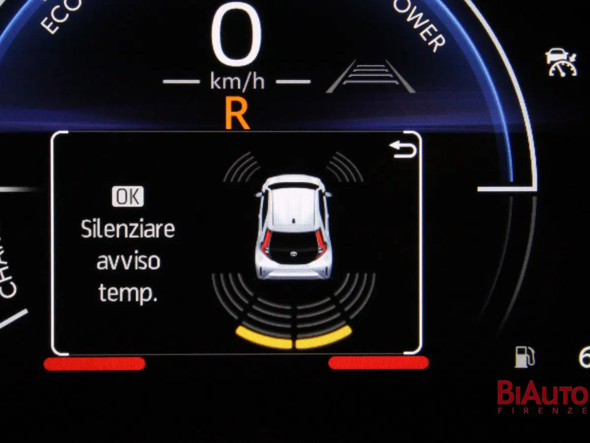 Toyota Aygo X nuova a Firenze (15)