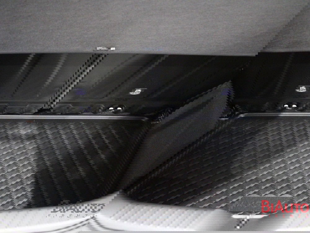 Toyota Aygo X nuova a Firenze (8)