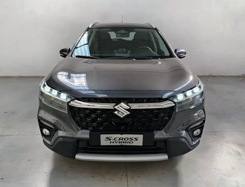 Suzuki S-Cross nuova a Rovigo (3)