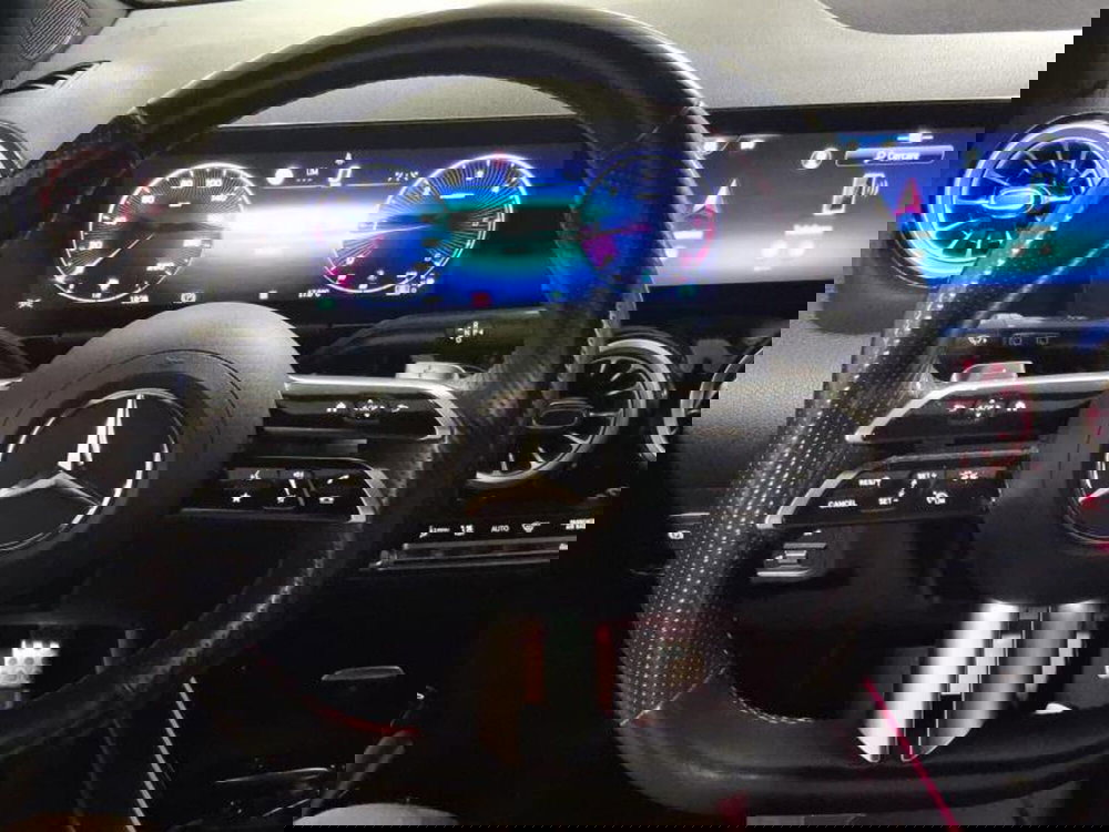 Mercedes-Benz GLA SUV usata a Genova (14)