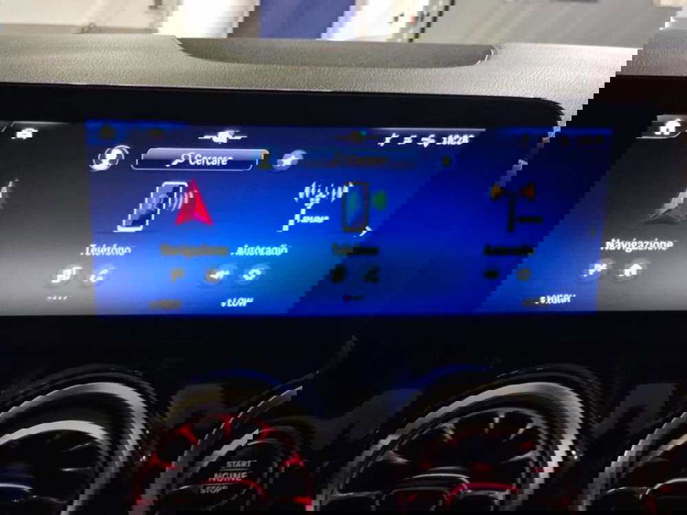 Mercedes-Benz GLA SUV usata a Genova (15)