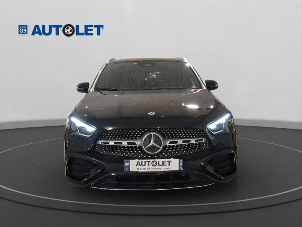 Mercedes-Benz GLA SUV usata a Genova (2)