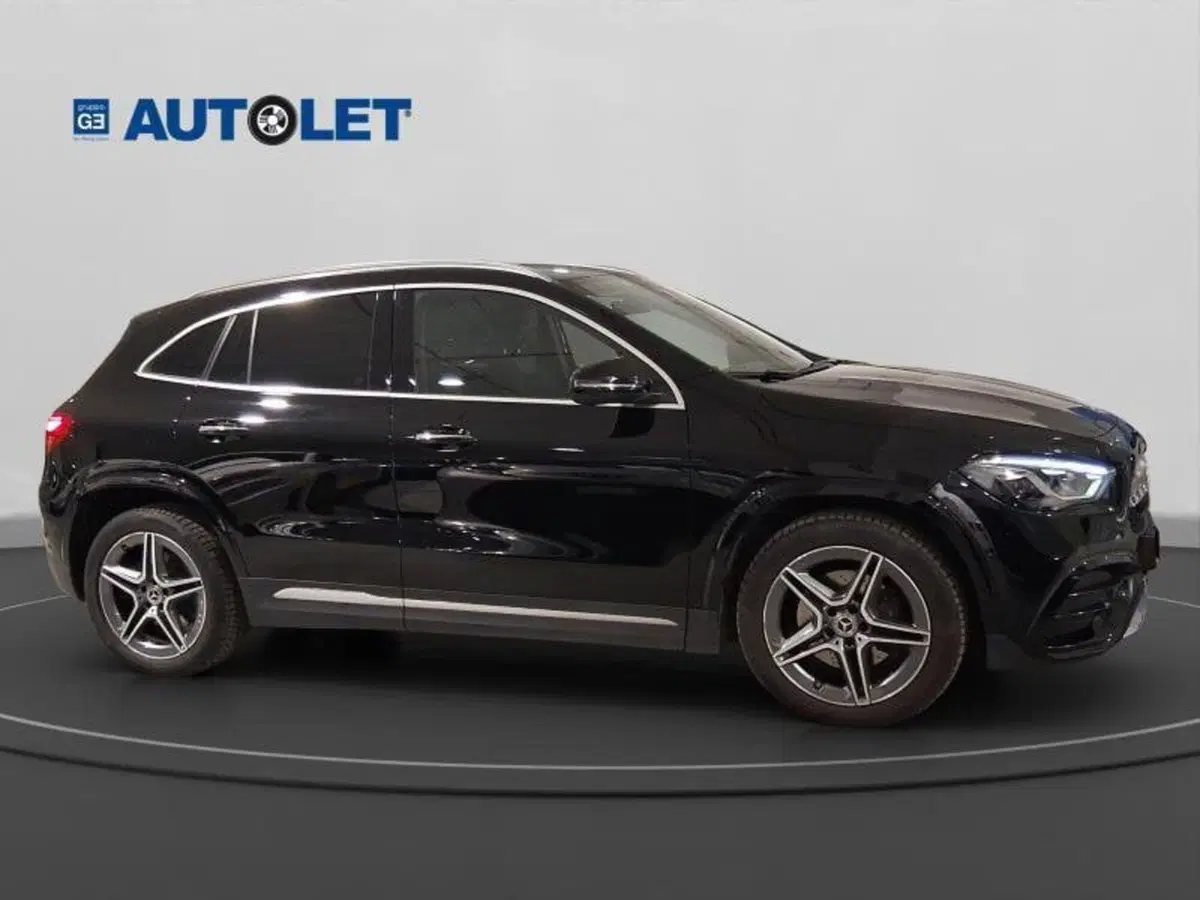 Mercedes-Benz GLA SUV usata a Genova (4)