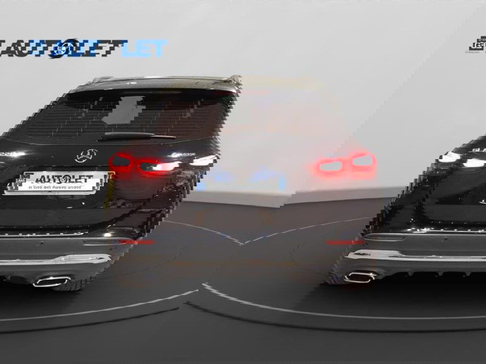 Mercedes-Benz GLA SUV usata a Genova (6)