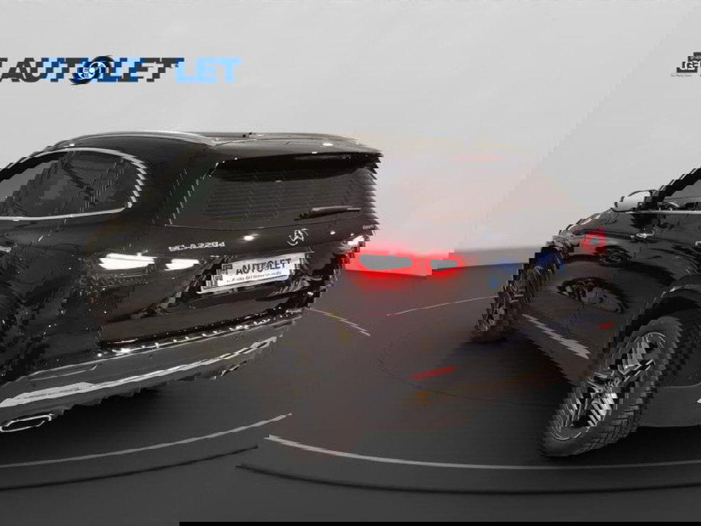 Mercedes-Benz GLA SUV usata a Genova (8)