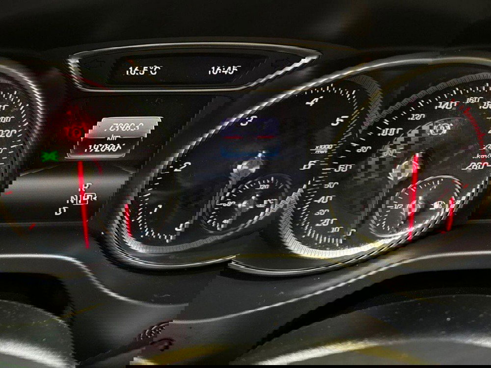 Mercedes-Benz Classe A usata a Ancona (9)