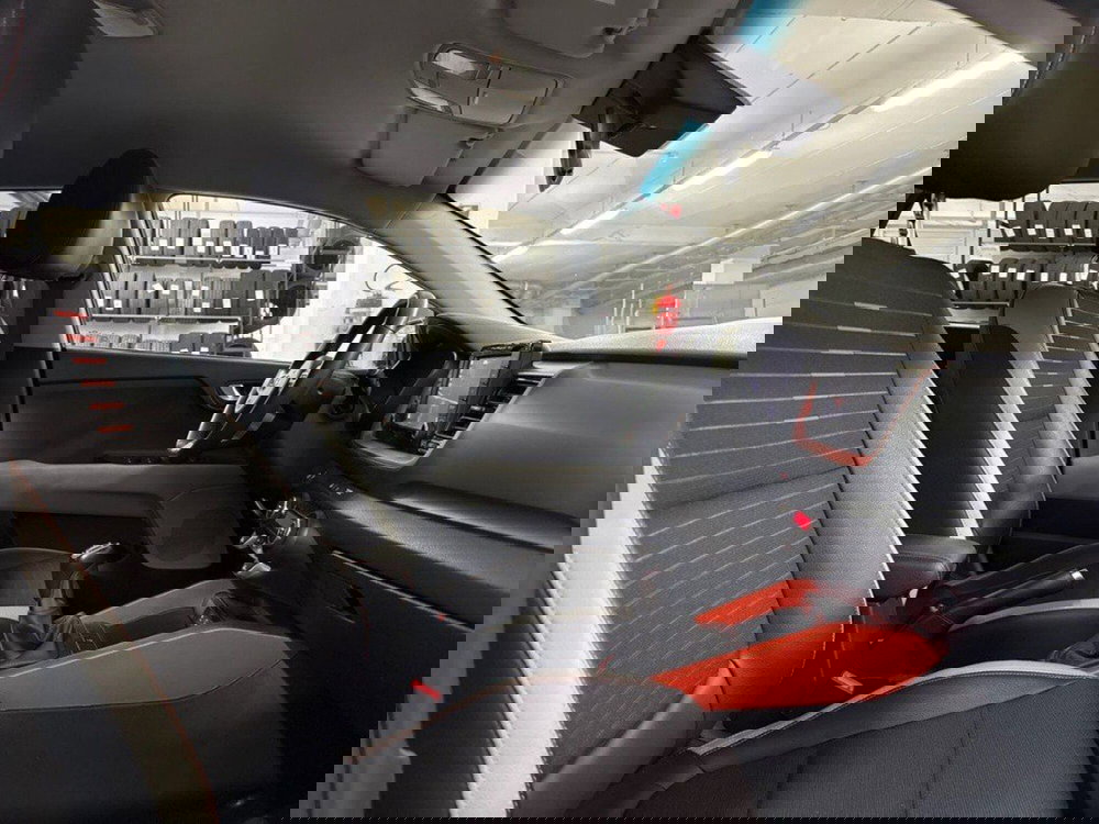 Kia Stonic usata a Macerata (14)