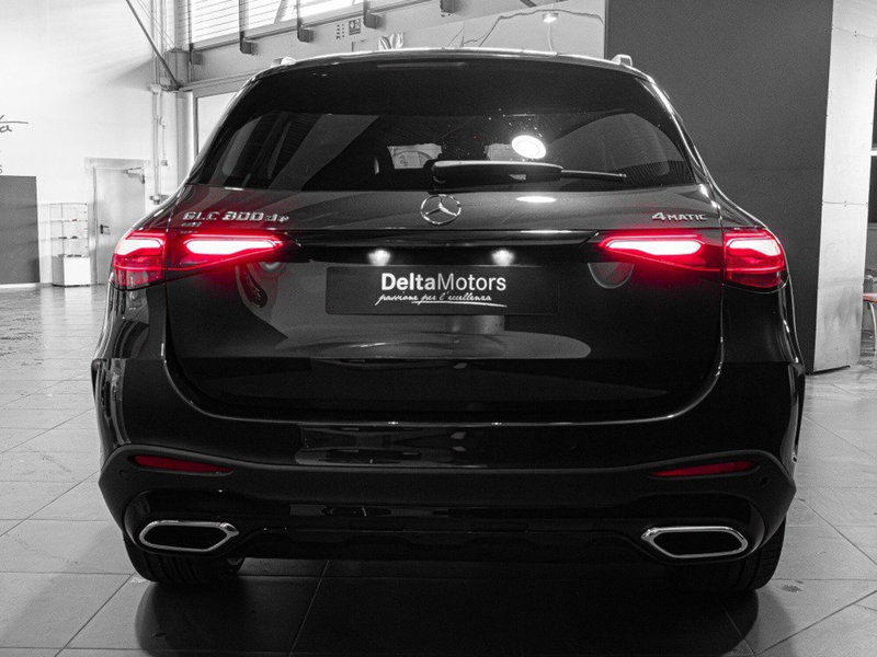 Mercedes-Benz GLC nuova a Ancona (3)