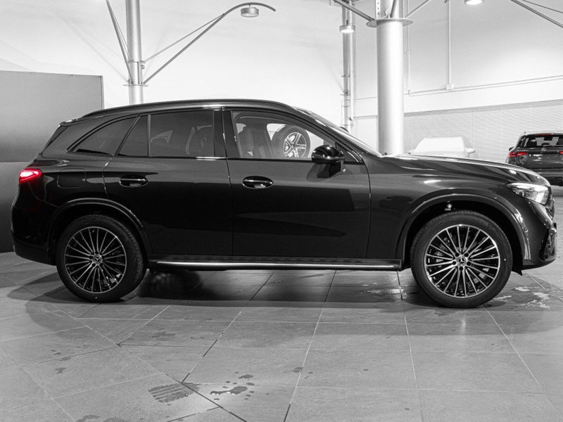 Mercedes-Benz GLC nuova a Ancona (4)