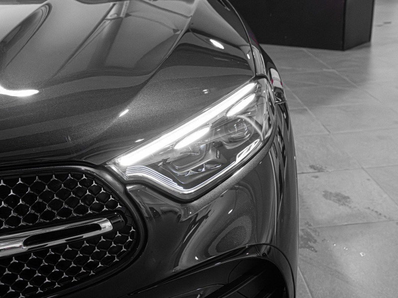 Mercedes-Benz GLC nuova a Ancona (7)