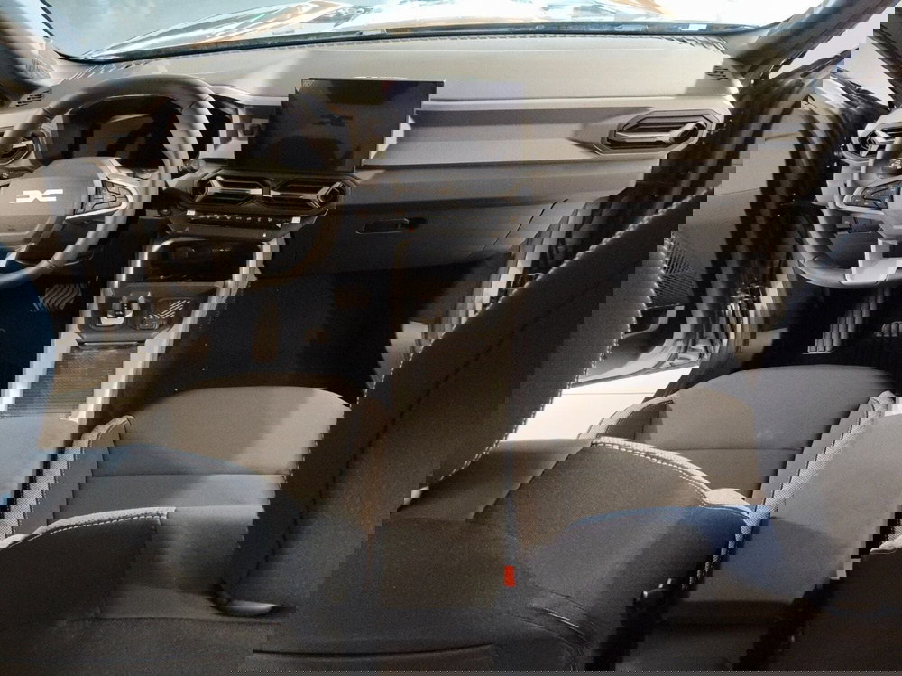 Dacia Bigster nuova a Brescia (18)