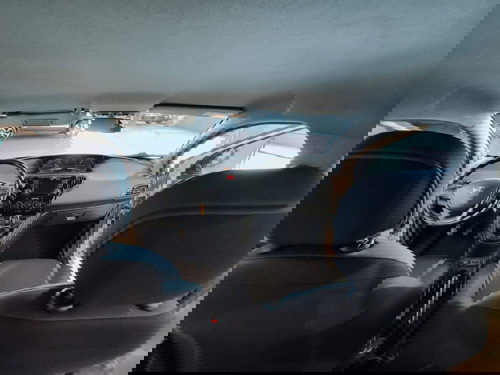 Lancia Ypsilon usata a Brescia (18)