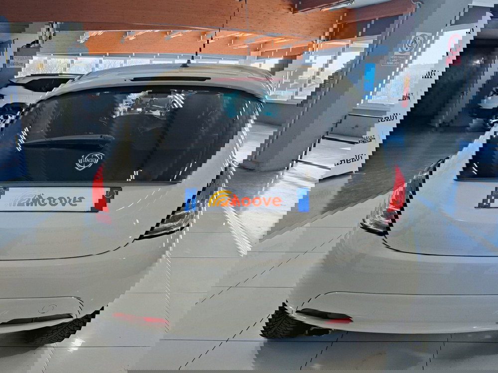Lancia Ypsilon usata a Brescia (6)