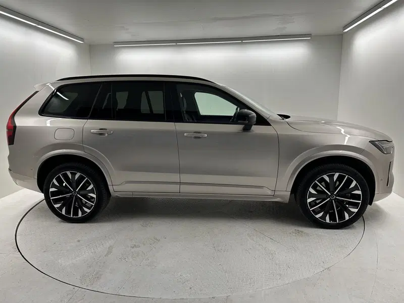 Volvo XC90 usata a Bergamo (6)