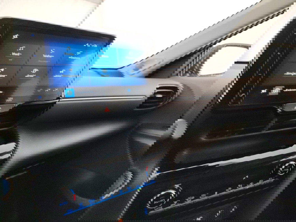 Toyota Yaris Cross usata a Massa-Carrara (13)