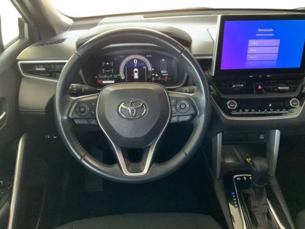Toyota Corolla Cross Hybrid usata a Perugia (8)