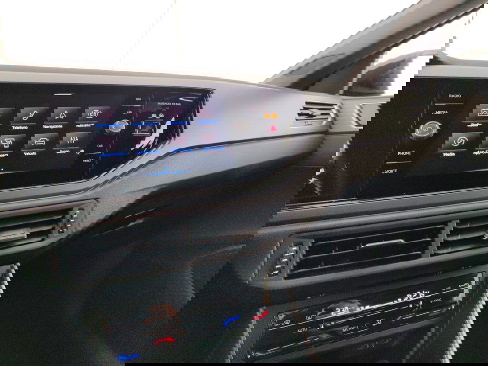 Volkswagen Taigo usata a Massa-Carrara (13)