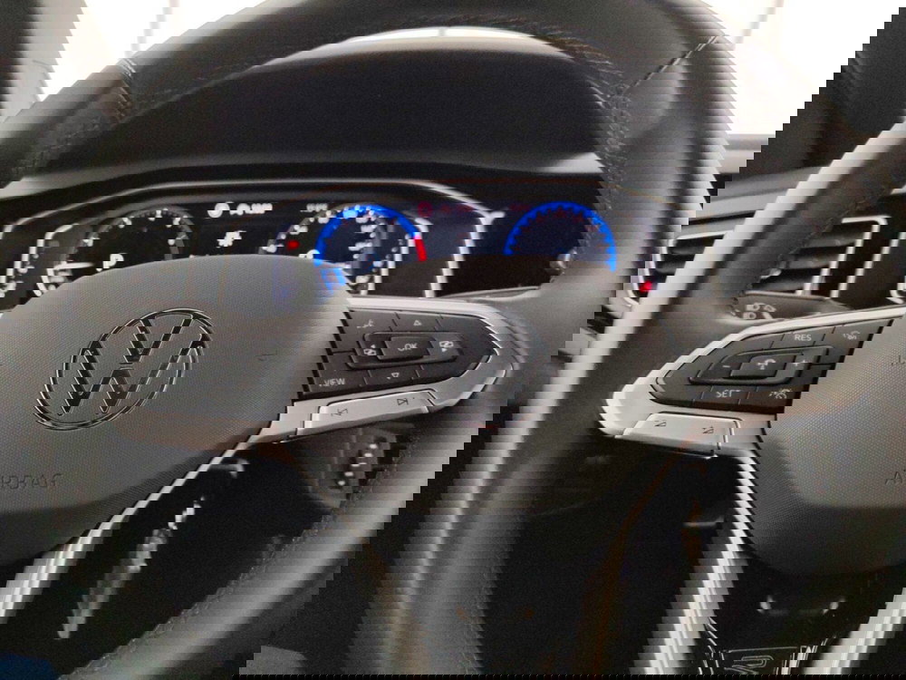 Volkswagen Taigo usata a Massa-Carrara (14)