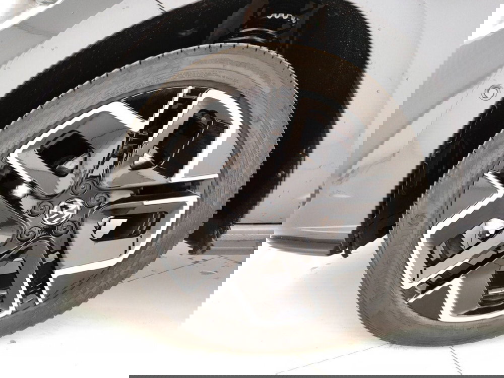 Volkswagen Polo nuova a Massa-Carrara (6)