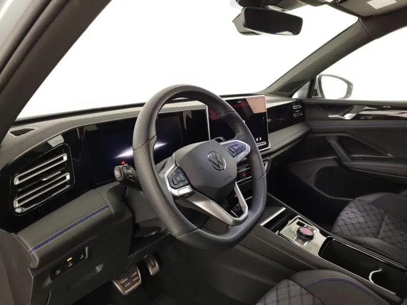 Volkswagen Tiguan usata a Massa-Carrara (8)