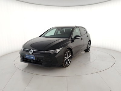 Volkswagen Golf 1.5 tsi ehybrid Edition 204cv dsg del 2025 usata a Massa