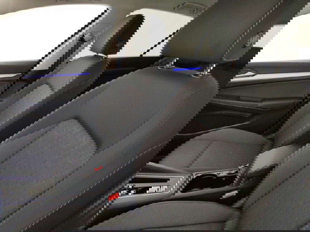 Volkswagen Golf usata a Massa-Carrara (10)