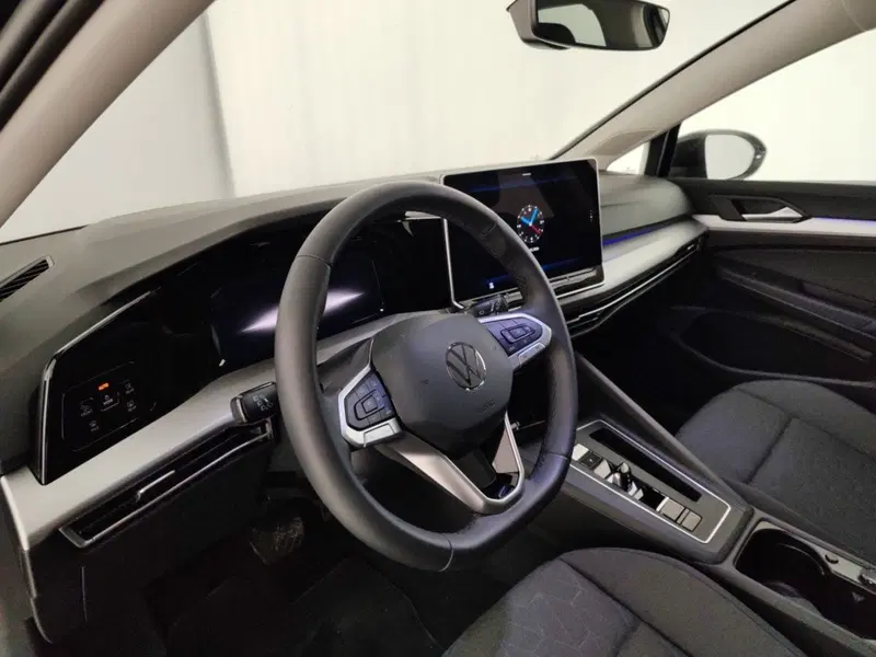 Volkswagen Golf usata a Massa-Carrara (9)