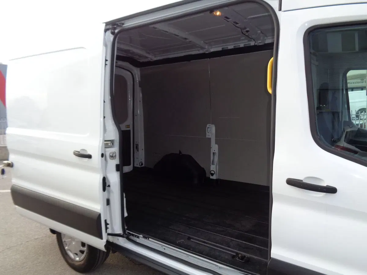 Ford Transit Furgone usata a Treviso (14)