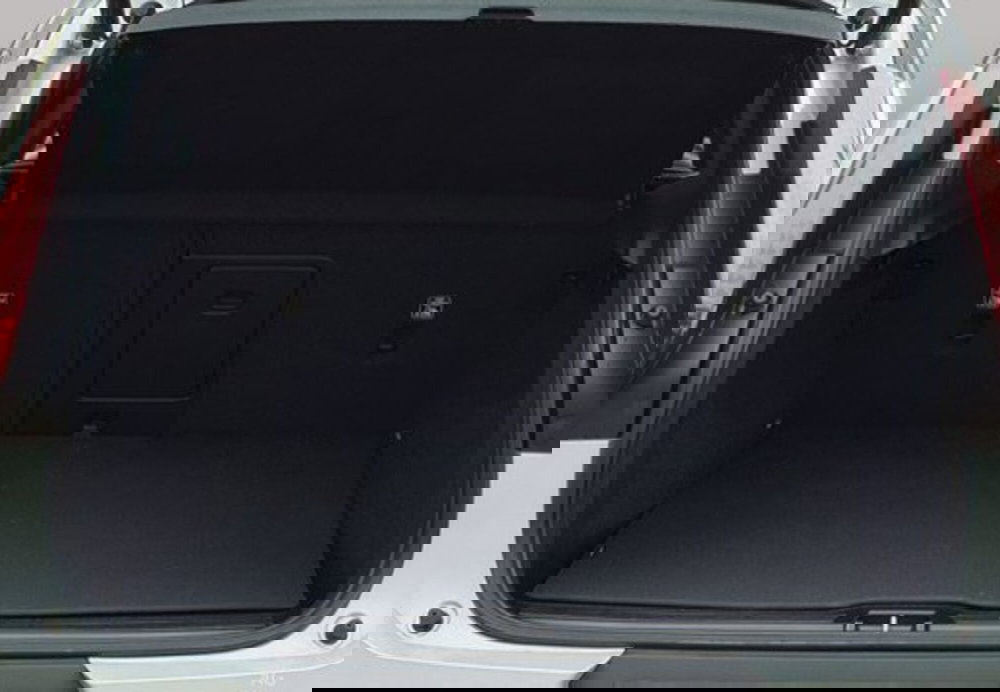 Volvo XC40 usata a Palermo (13)