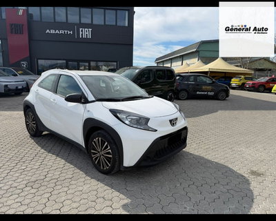 Toyota Aygo X 1.0 Lounge Air 72cv s-cvt del 2023 usata a Massarosa