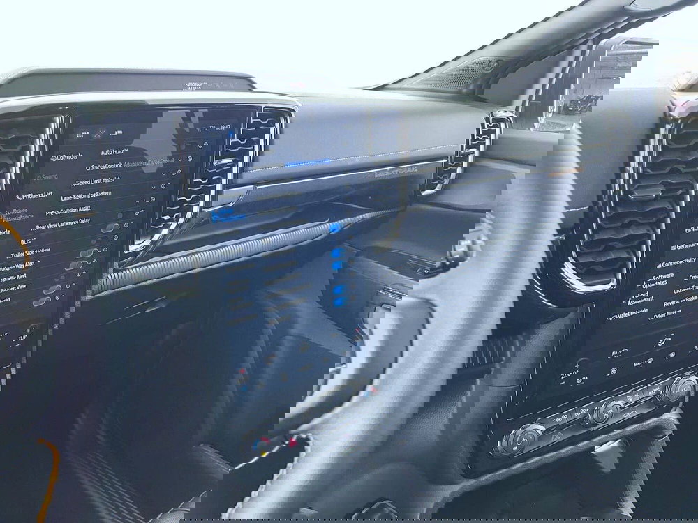 Ford Ranger Pick-up nuova a Perugia (14)