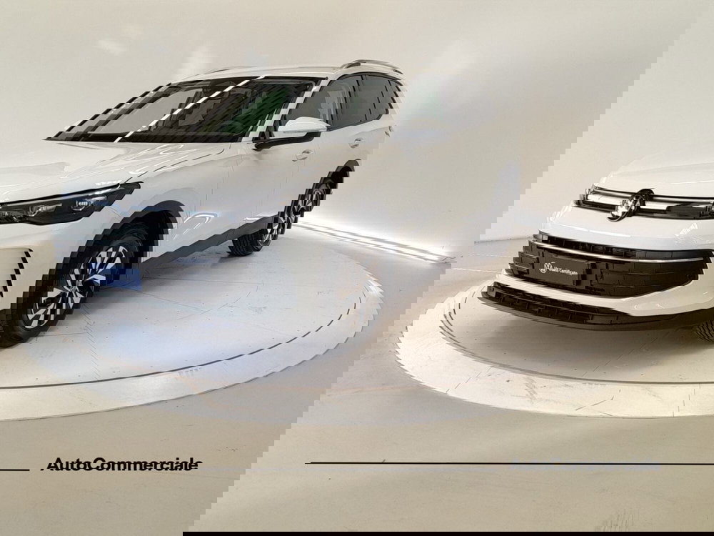 Volkswagen Tiguan nuova a Bologna (3)