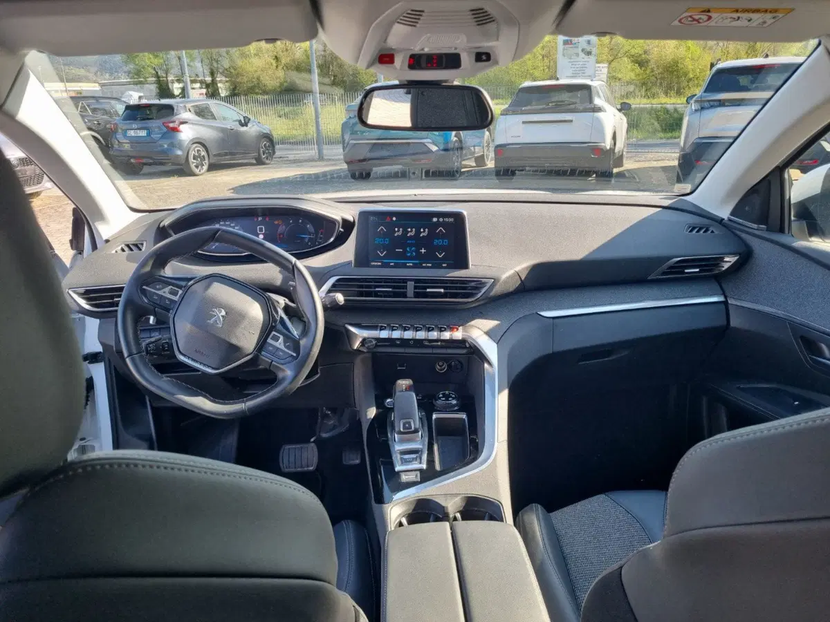 Peugeot 3008 usata a Lucca (13)
