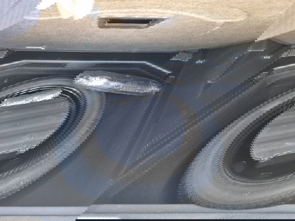 Peugeot 3008 usata a Lucca (15)