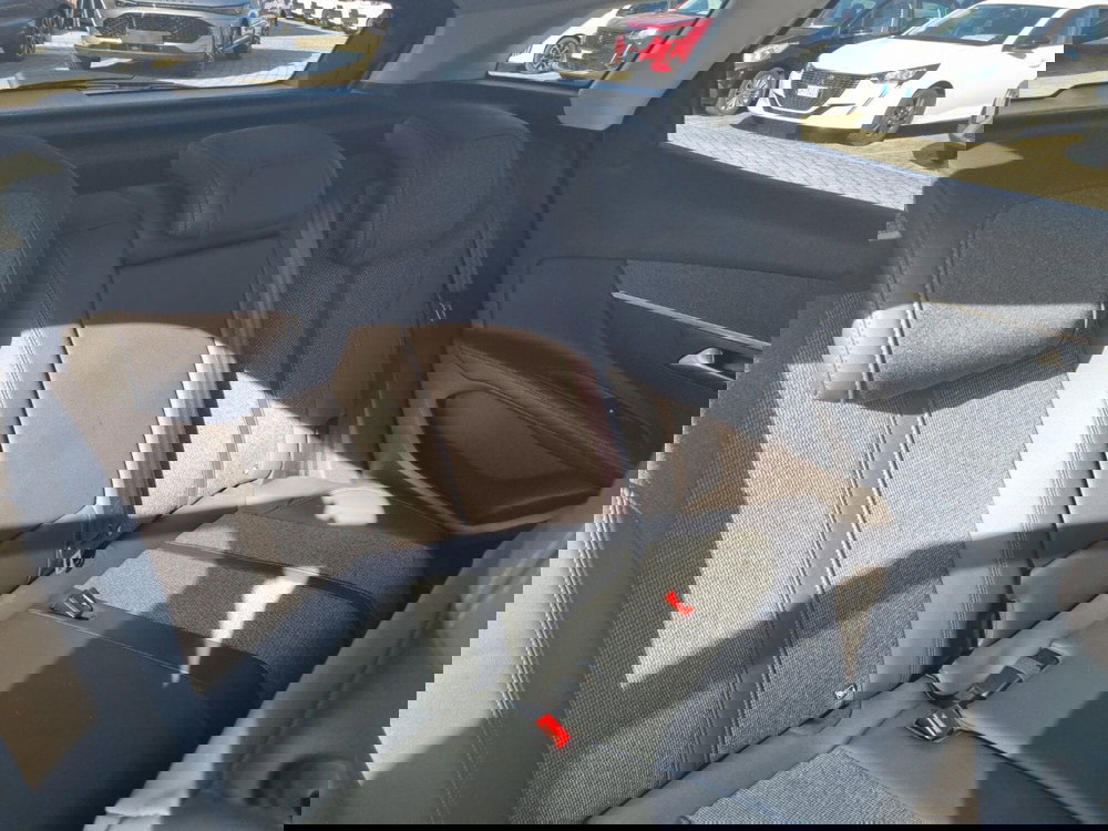 Peugeot 3008 usata a Lucca (17)