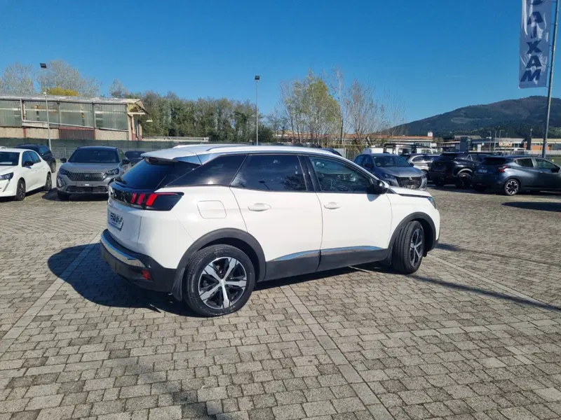 Peugeot 3008 usata a Lucca (3)