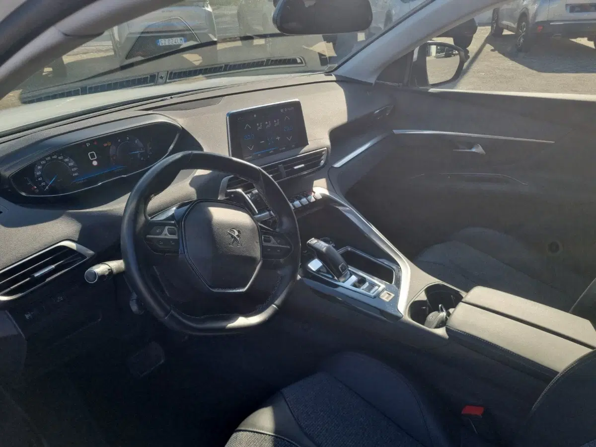 Peugeot 3008 usata a Lucca (6)
