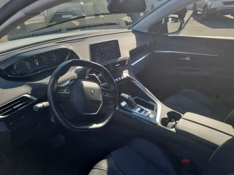 Peugeot 3008 usata a Lucca (6)
