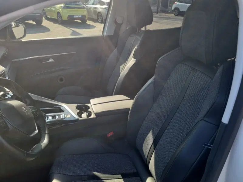Peugeot 3008 usata a Lucca (7)