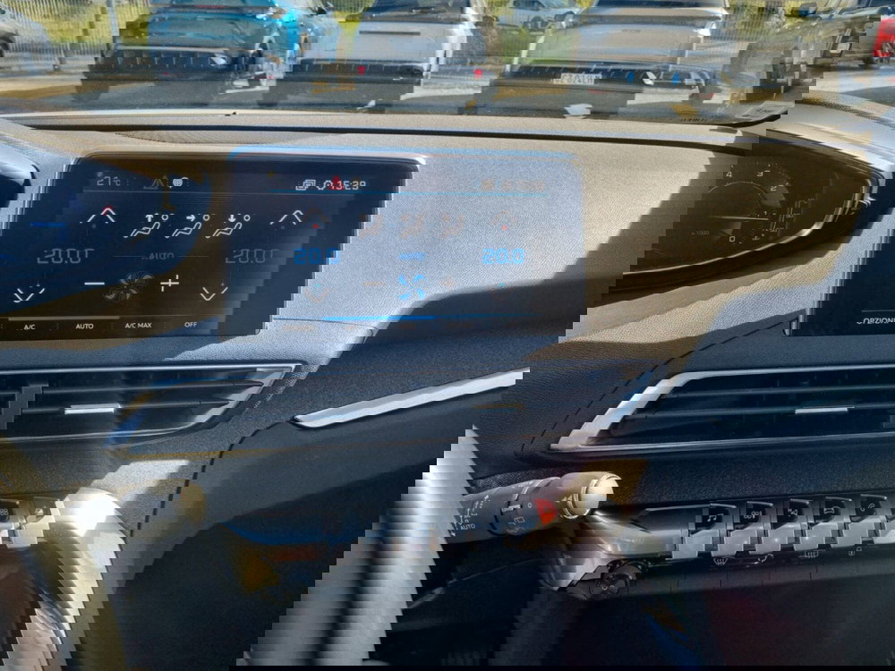 Peugeot 3008 usata a Lucca (9)