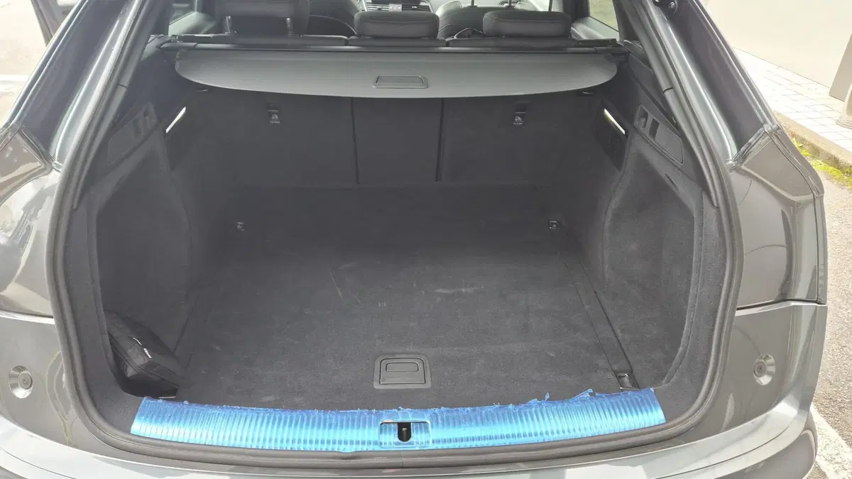 Audi Q4 Sportback usata a Frosinone (17)